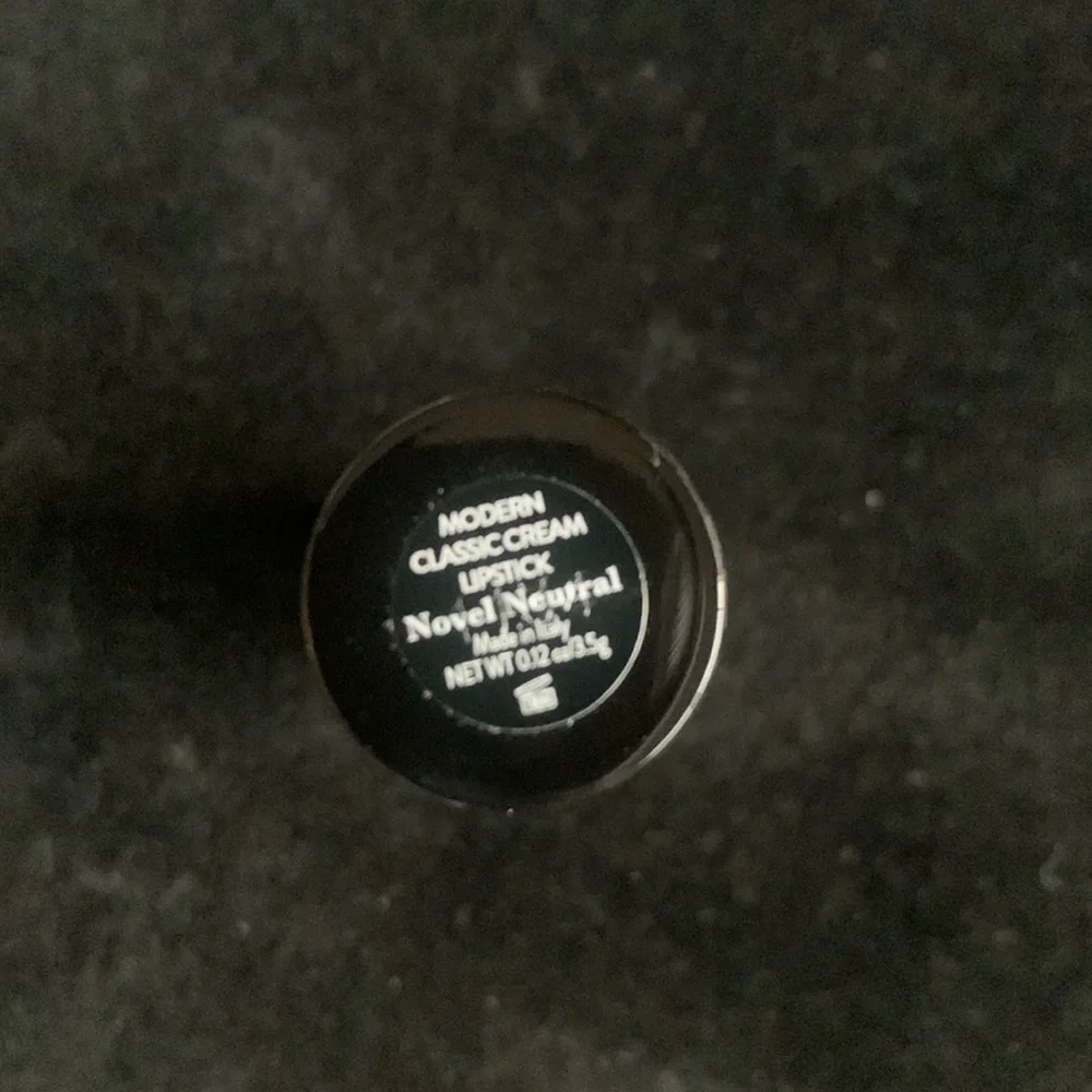 Laura Geller Cream Lipstick
